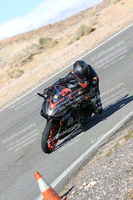 media/Feb-05-2023-Classic Track Day (Sun) [[c35aca4a42]]/Group 2/session 3 turn 13/